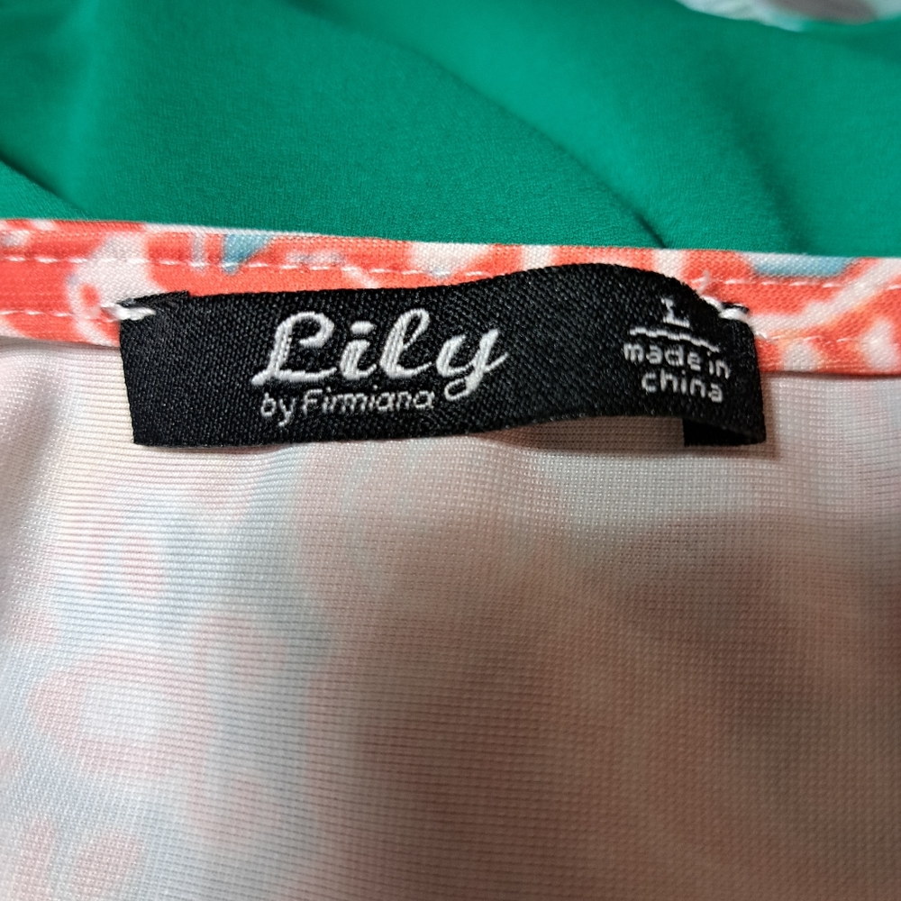 Lily - Picture 3 of 3
